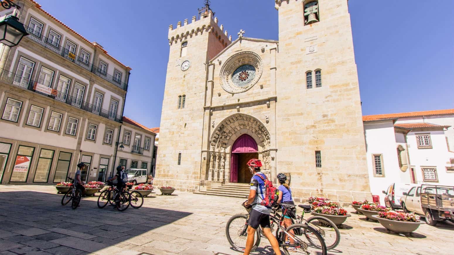 Bike Tour in Minho: The Green Cradle of Portugal